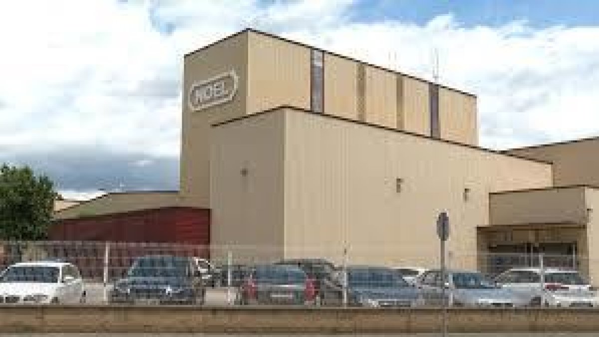 El brot de COVID-19 a Girona s'ha produït en Noel: de nou, una empresa càrnia