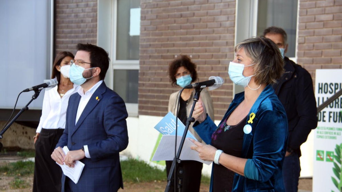 Los brotes a dos residencias suman más de 60 contagiados y cerca de 175 estudiantes en cuarentena