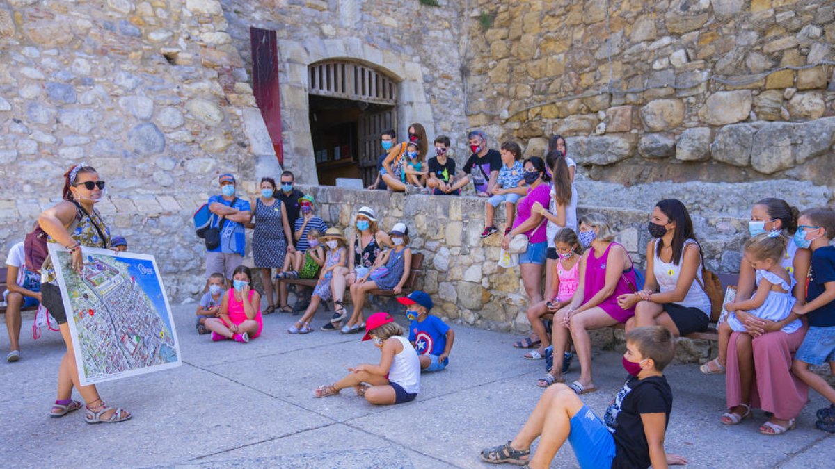 Un passeig per explicar als més petits la Tarragona romana