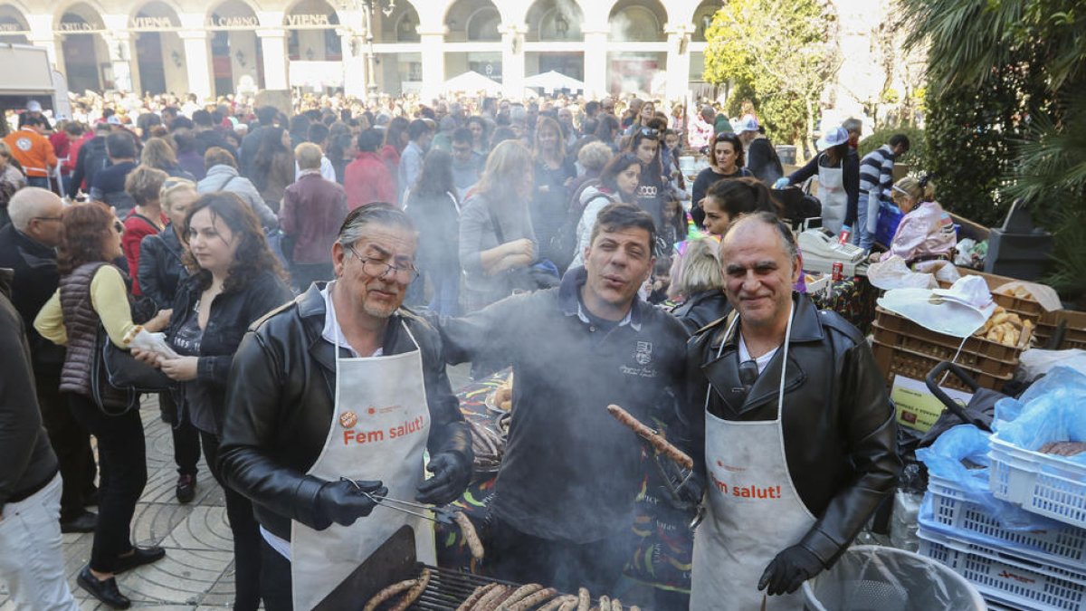 L'Expo-Profit cuina el Carnaval més deliciós des de la plaça Prim
