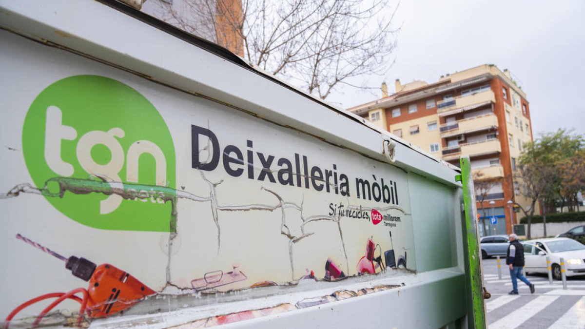 El govern de Tarragona estudia internalitzar part del servei de neteja i recollida de residus