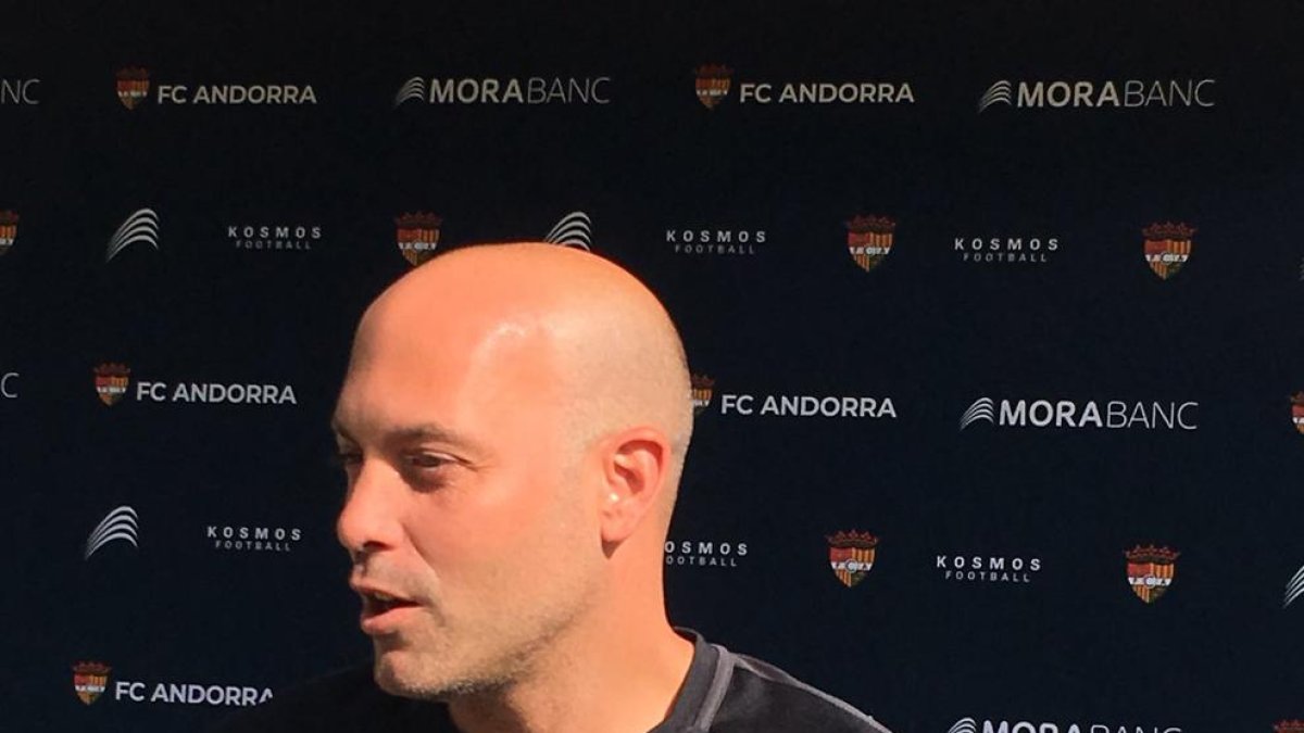 Piqué fulmina al entrenador de la Andorra