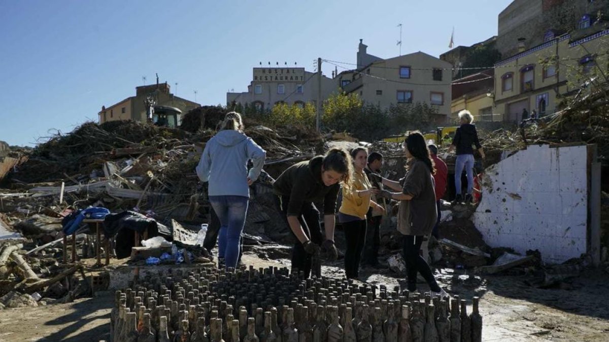 La Riuada Solidària prioritza les ajudes per als negocis enfront el coronavirus