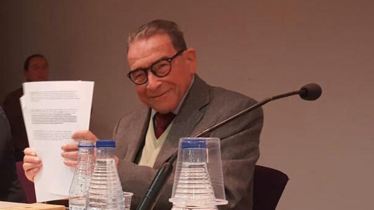 El Ayuntamiento de Cambrils expresa su pésame por la muerte de Mn.Josep Raventós