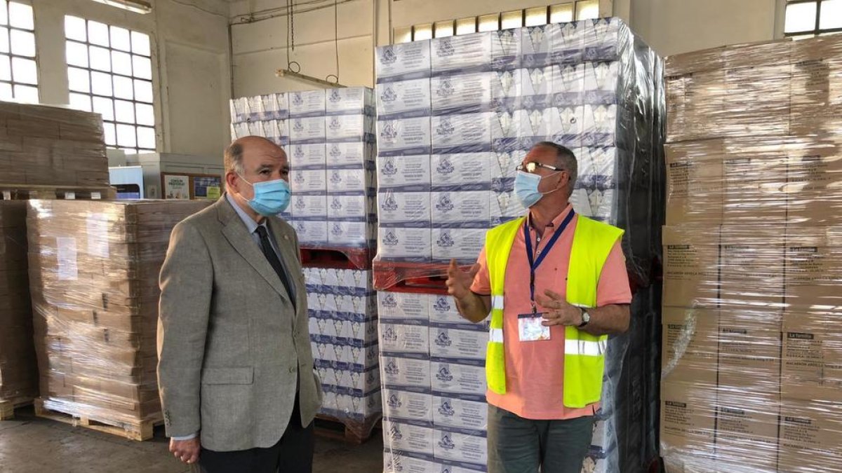 El Gobierno distribuye 467.400 kilos de alimentos para los más desfavorecidos en Tarragona