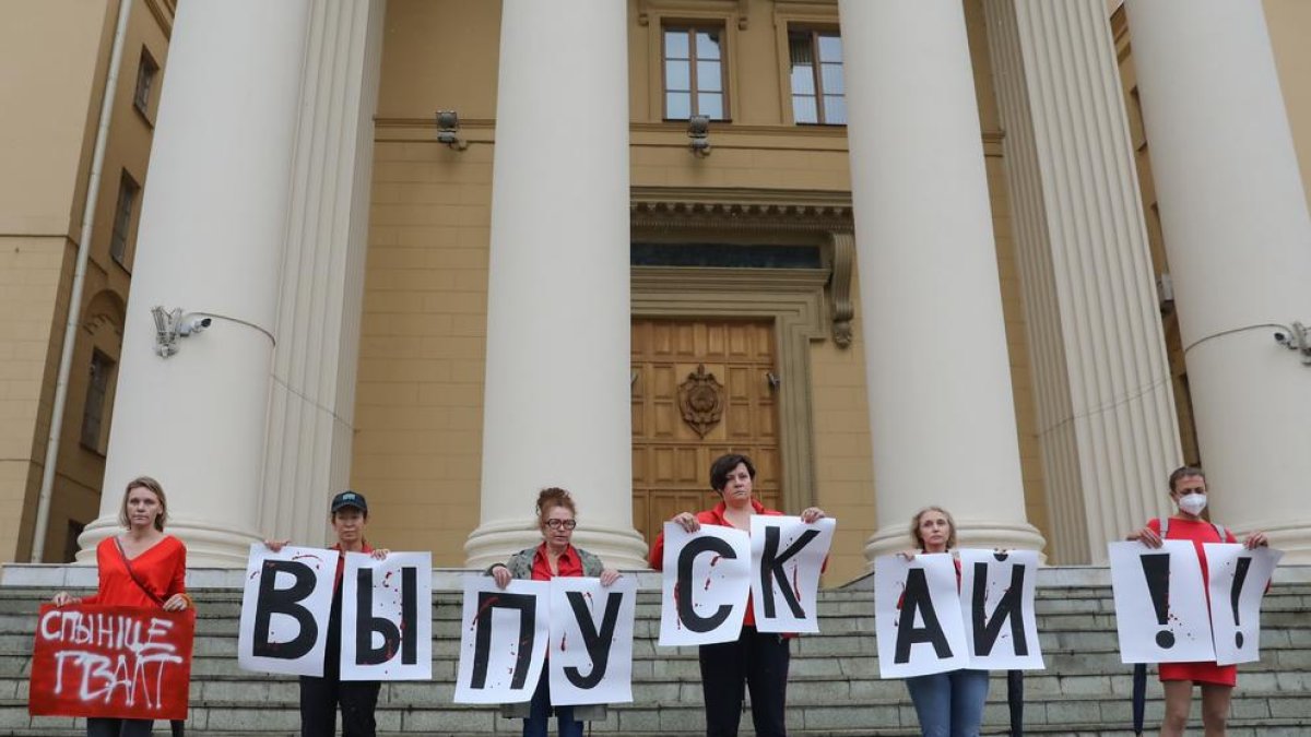 La UE no reconoce las elecciones en Bielorrusia e impondrá «sanciones dirigidas a los responsables de la represión»