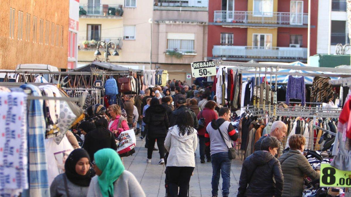 Marxants calculen un 20% menys de vendes amb l'adéu del Carrilet