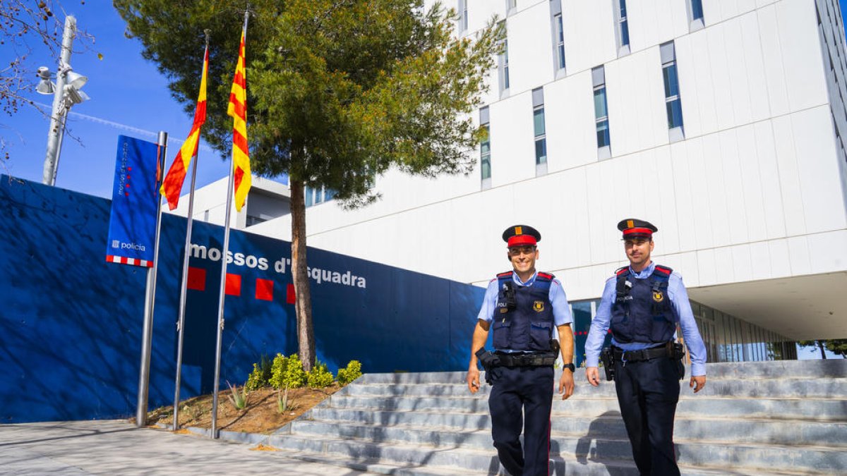 Dos agents dels Mossos d'Esquadra de Tarragona, els herois de Ciutat Vella