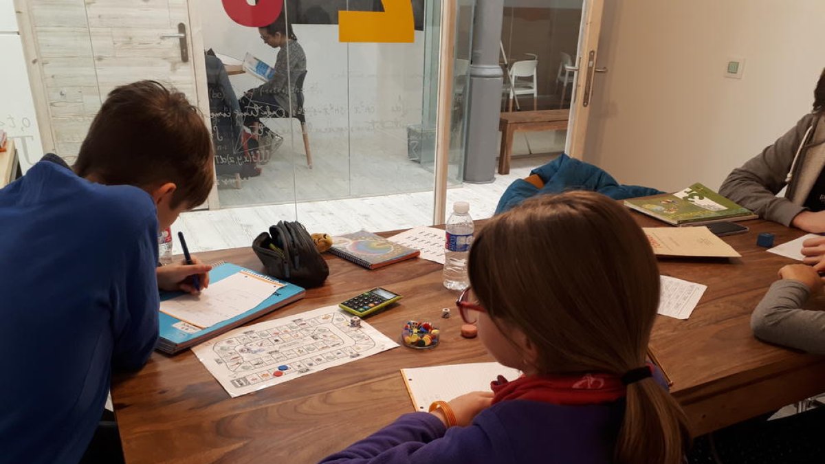 alumnes educació valls