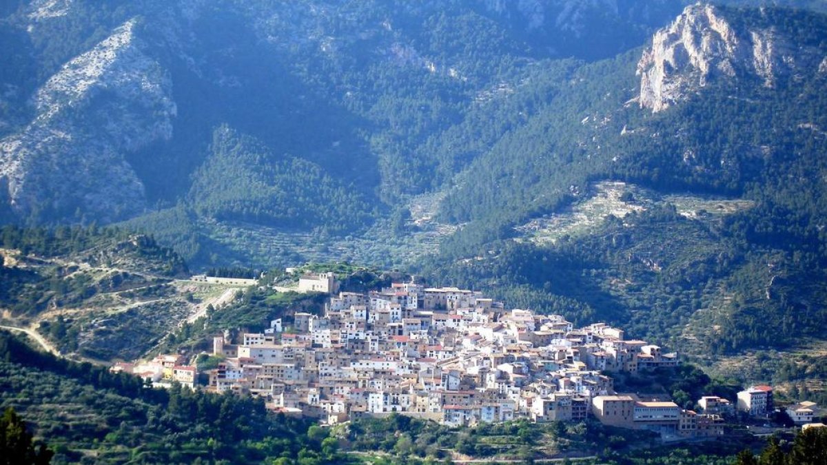 Paüls lleva tres días consecutivos sin cobertura móvil por una avería que Telefónica no resuelve