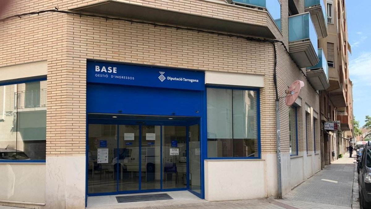 BASE estrena una nueva oficina de atención a la ciudadanía en Reus