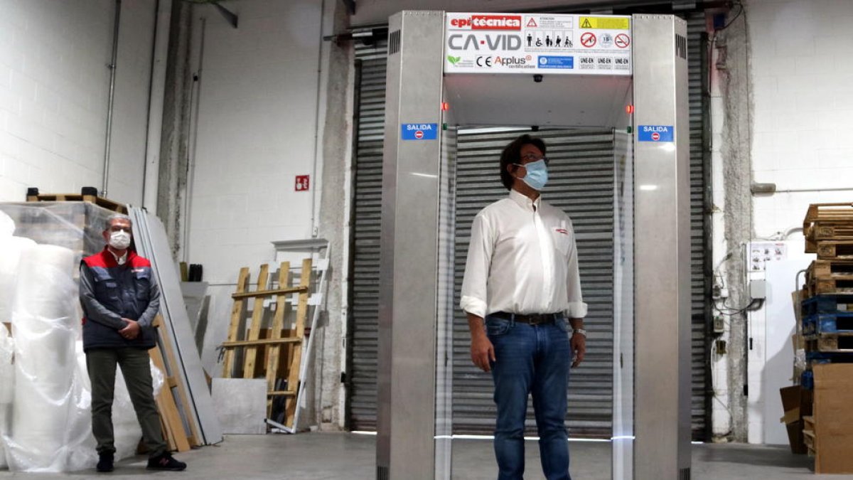 Una empresa catalana desenvolupa el primer túnel desactivador de la covid-19