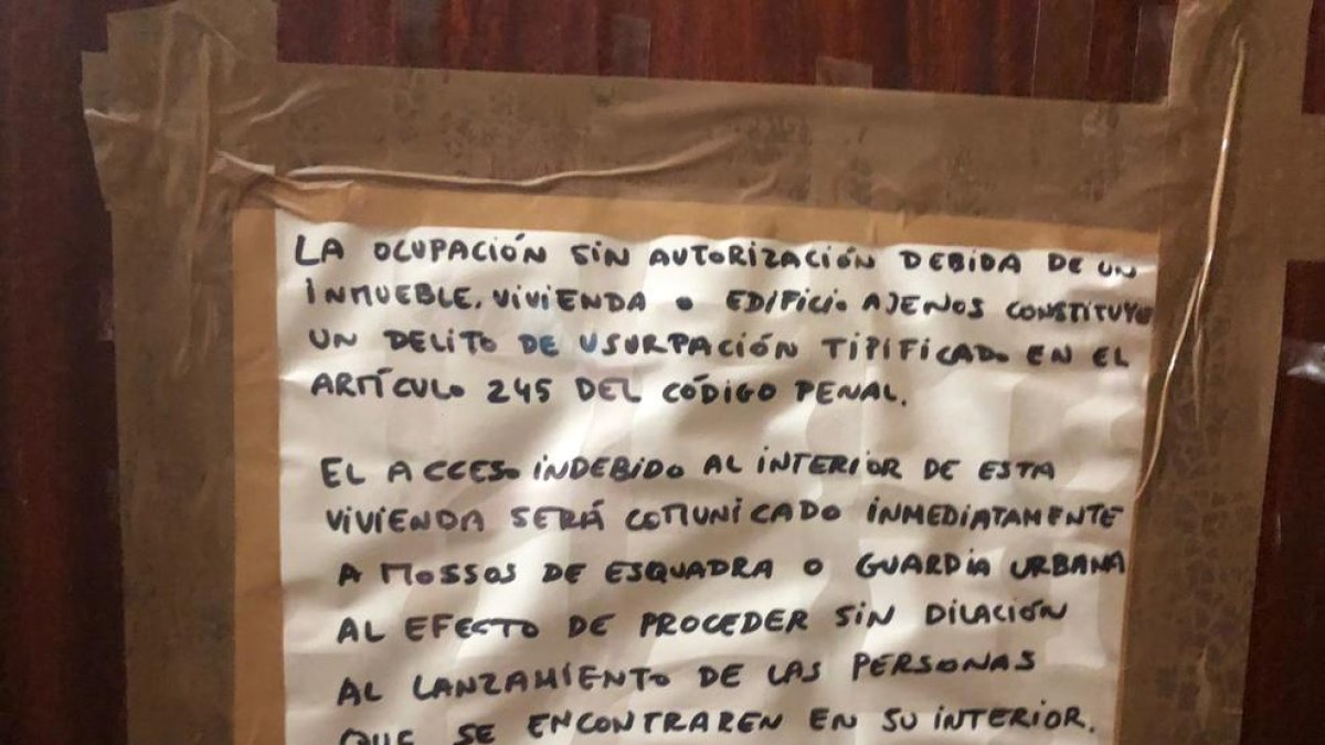 Els Mossos eviten a temps l'ocupació il·legal d'un pis a la Via Augusta de Tarragona