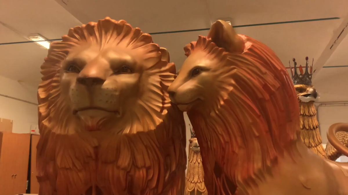 Los inspectores FerGil SL encuentran el León pequeño de Reus escondido debajo de una manta