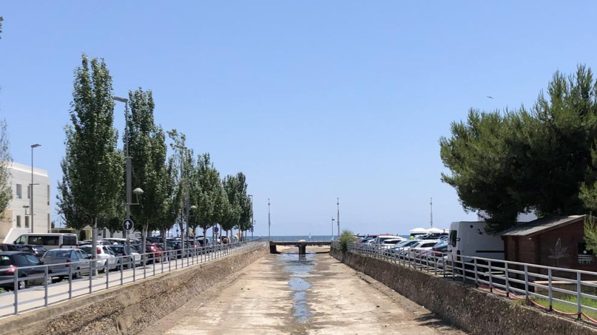 El Ayuntamiento de Tarragona propone convertir el canal de la Mora en un estanque|estaño