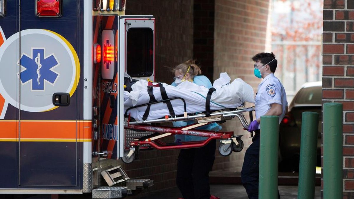 Els EUA supera els 700.000 casos de COVID-19 i suma 38.664 morts