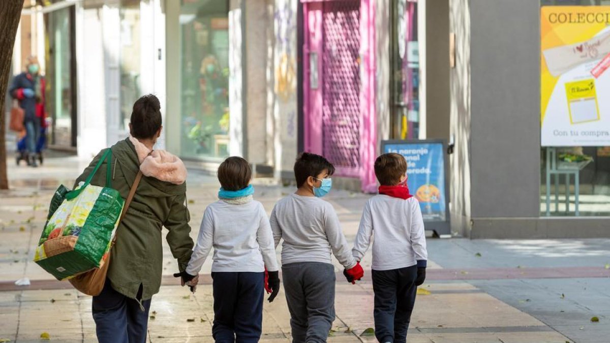 Save the Children recomana que les sortides dels infants siguin d'una hora i en un radi d'un quilòmetre