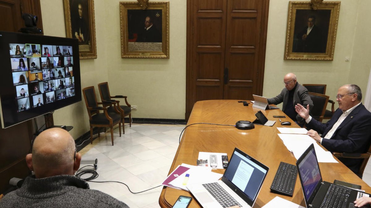 El pleno aprueba la venta del Sant Joan, que suma 142.000 euros de déficit