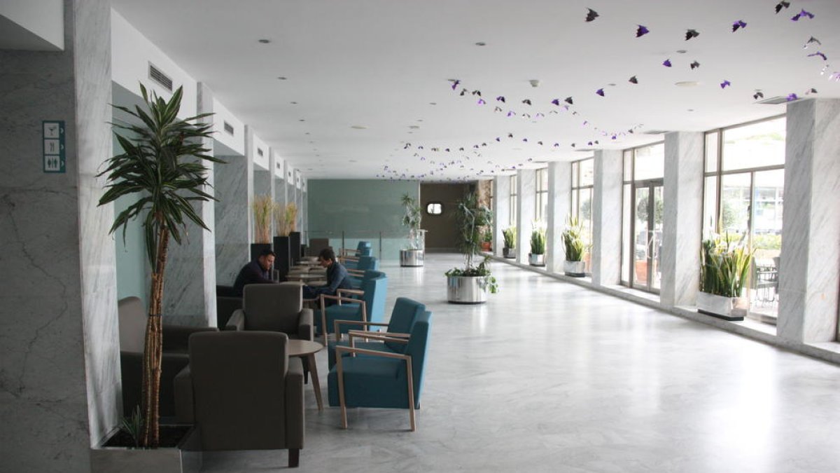 El toque de queda, «una vez más» para|por los restauradores de Tarragona