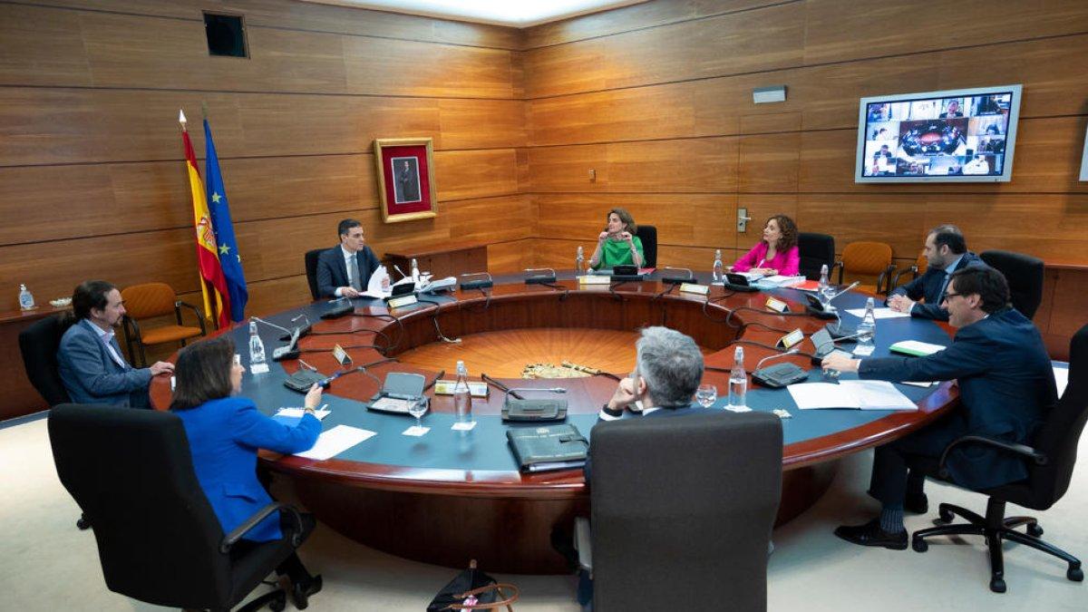 Els menors de fins a 14 anys podran sortir acompanyats d'un adult a partir del 27 d'abril