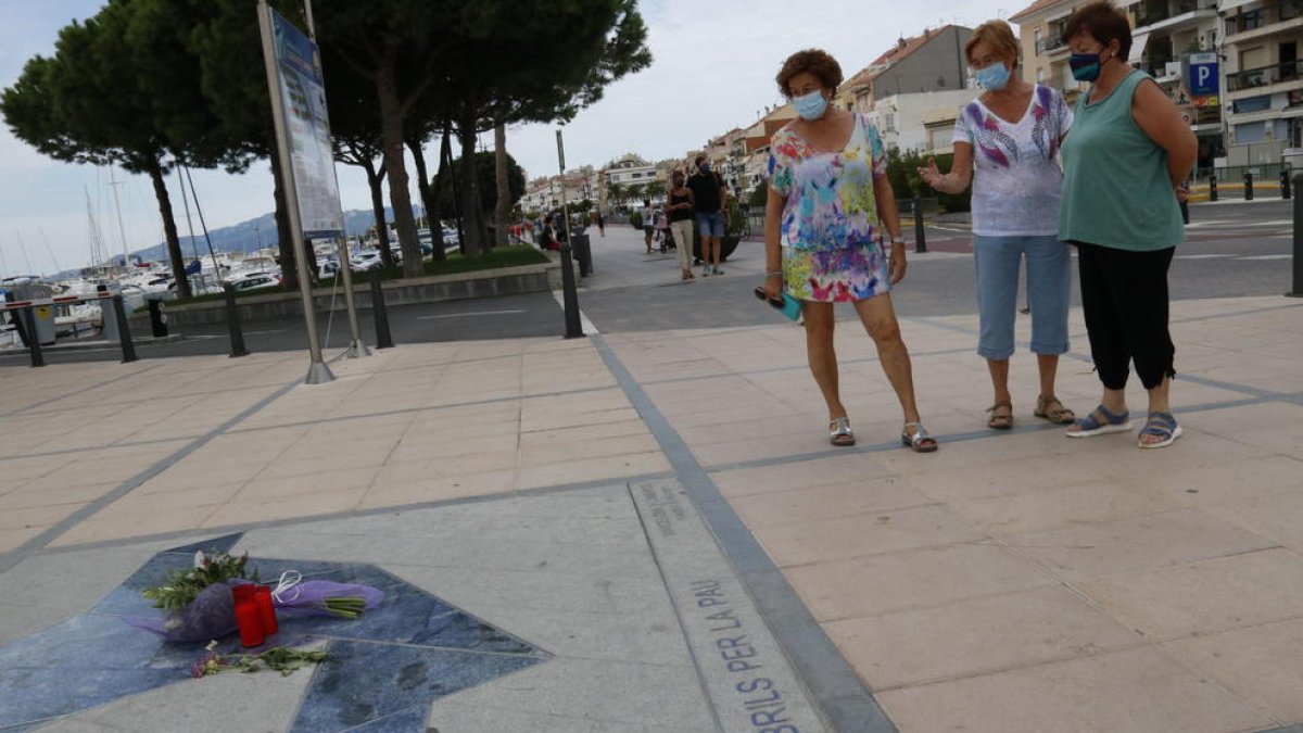 Detingut per enaltir els autors dels atacs terroristes de Barcelona i Cambrils