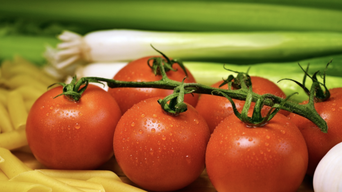 Una nueva web aglutina todos los establecimientos ebrenses que entregan productos domicilio