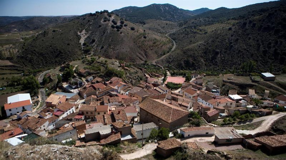Pugen als pobles els projectes de turisme rural i habitatges post COVID-19