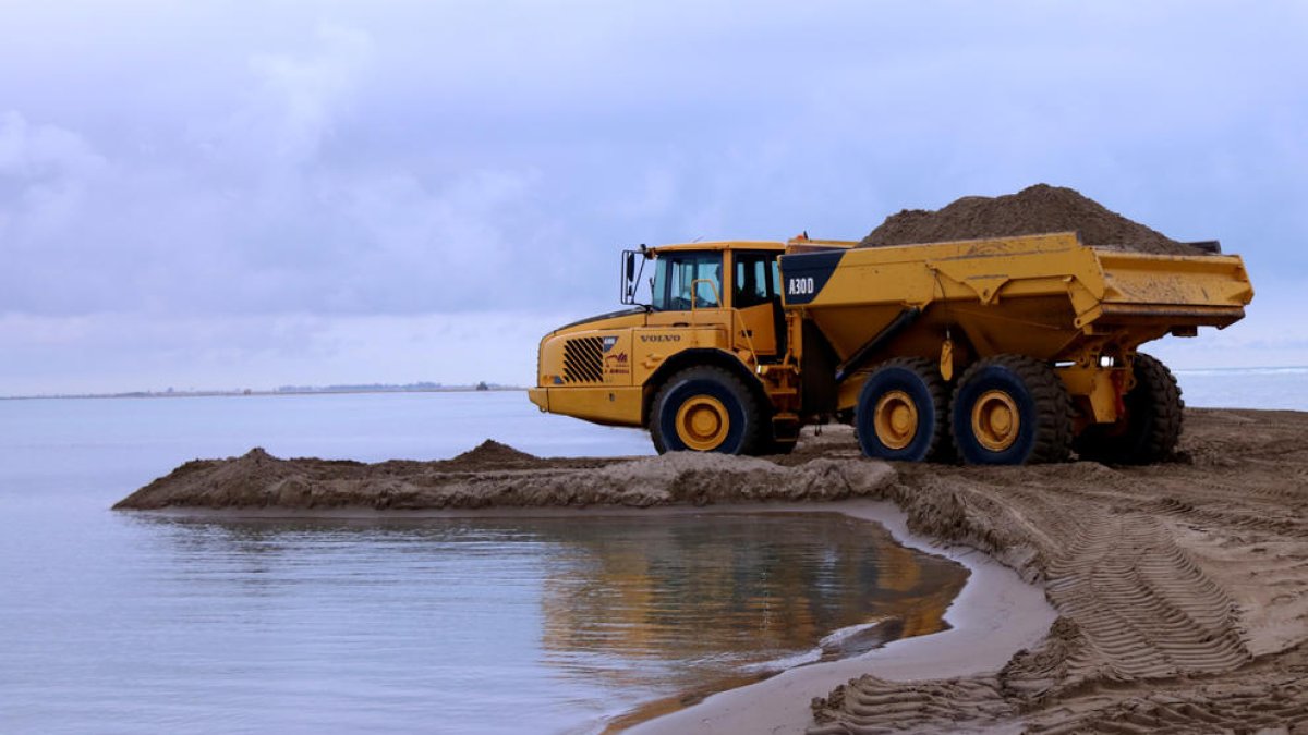 La Ràpita reclama a Costes la reanudación de las obras de restitución del Trabucador