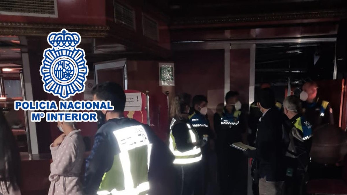 Inspeccionan cuatro prostíbulos de la provincia de Tarragona para seguir abiertos durante la pandemia