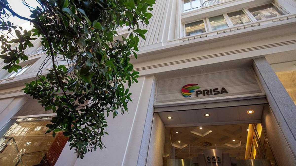 El propietario de Kiss Fm y un grupo de inversores quieren comprar Plisa, según la prensa