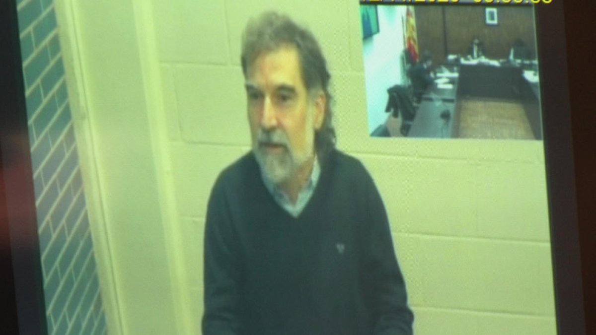 El juzgado desestima la demanda del guardia civil contra Òmnium para usar su declaración en el Supremo