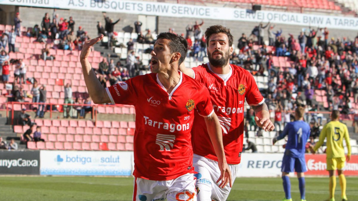 Y el Nàstic consiguió dormir líder cinco temporadas y media después