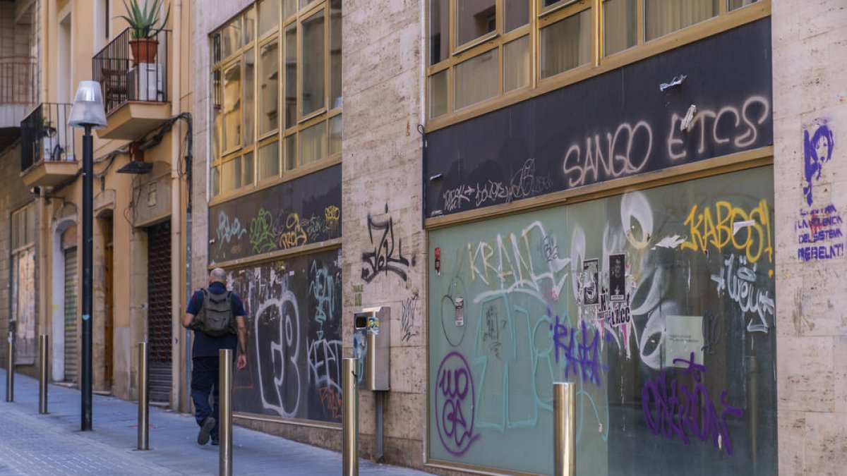 Sancionarán a los propietarios de los locales de Tarragona que estén en mal estado