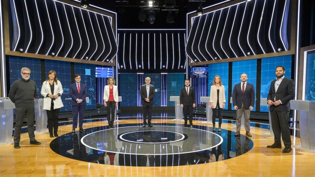 Las críticas a los partidos que han gestionado la pandemia calientan el debate de RTVE