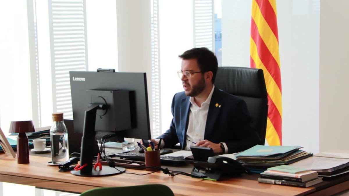 Aragonès se pone duro: «Tomaremos las decisiones que hagan falta si los datos siguen empeorando»