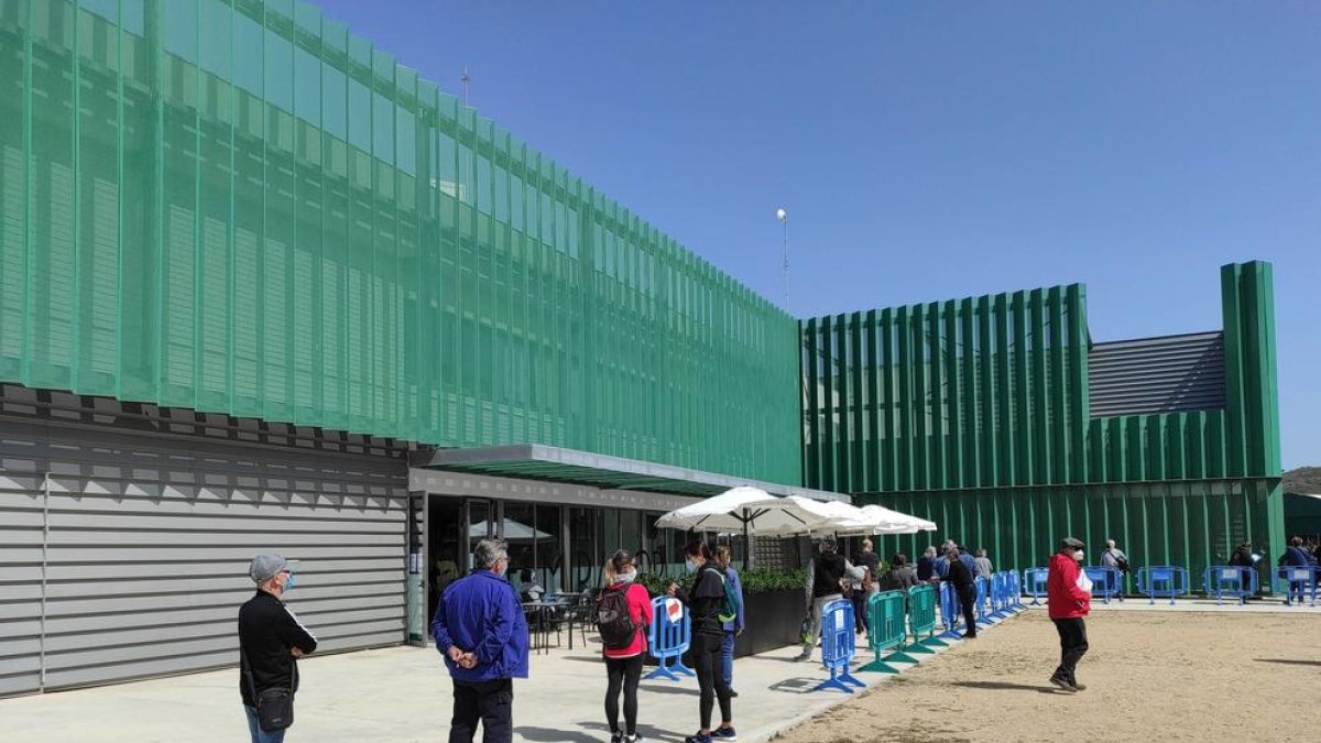 Entra en funcionament el pavelló Joan Ortoll de Calafe com a centre de vacunació