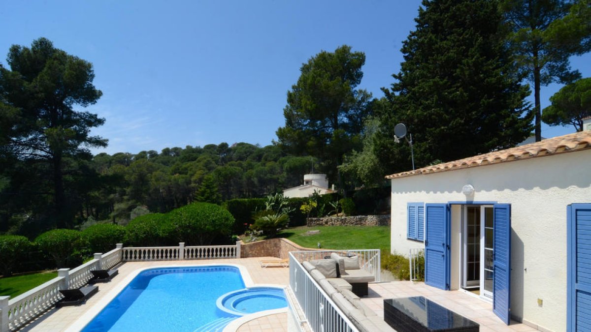 El nombre de viatgers en apartaments turístics a Catalunya s'enfonsa un 79,5% el desembre