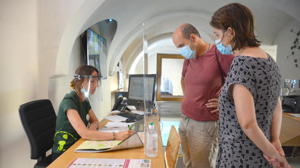 El gobierno confía en que la vacunación permita recuperar la movilidad por Semana Santa