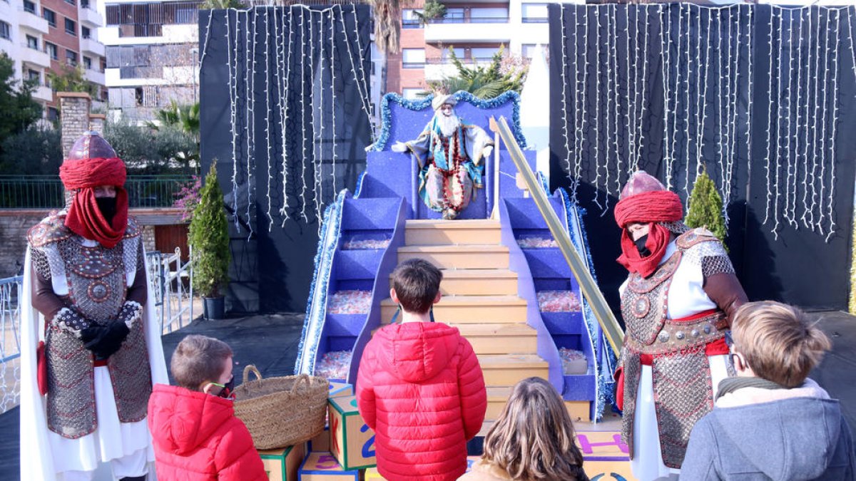 Cavalcada «estàtica» a Reus amb un campament reial obert a les visites guiades