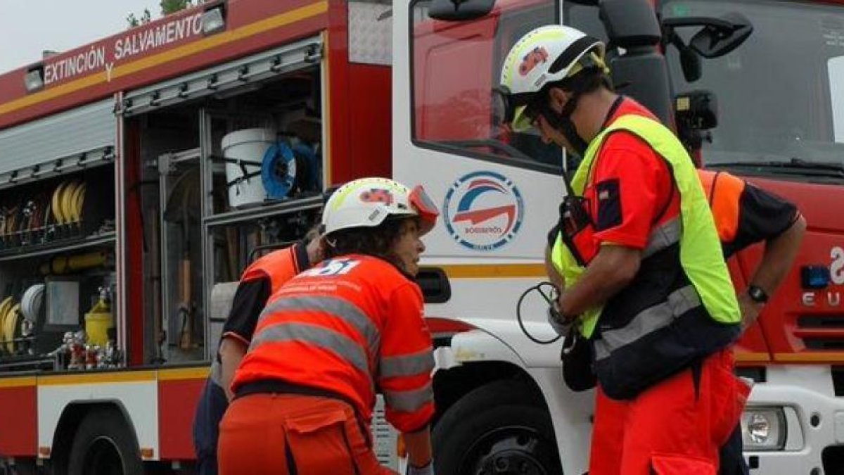 Dos morts i tres ferits en un accident en Antequera