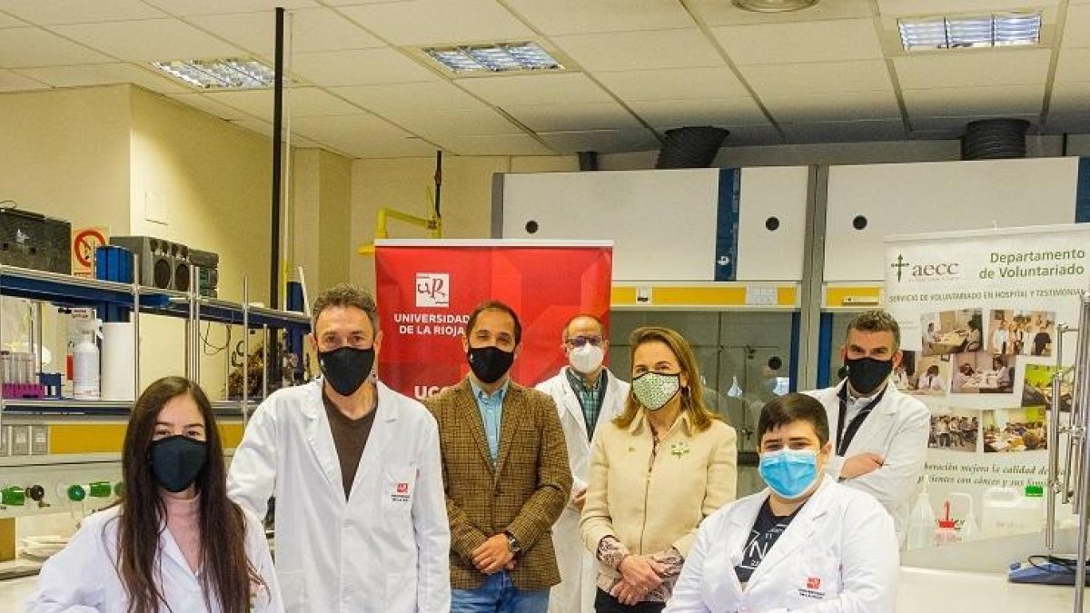 Desarrollan una nueva vacuna capaz de entrenar el sistema inmunitario para destruir tumores cancerígenos