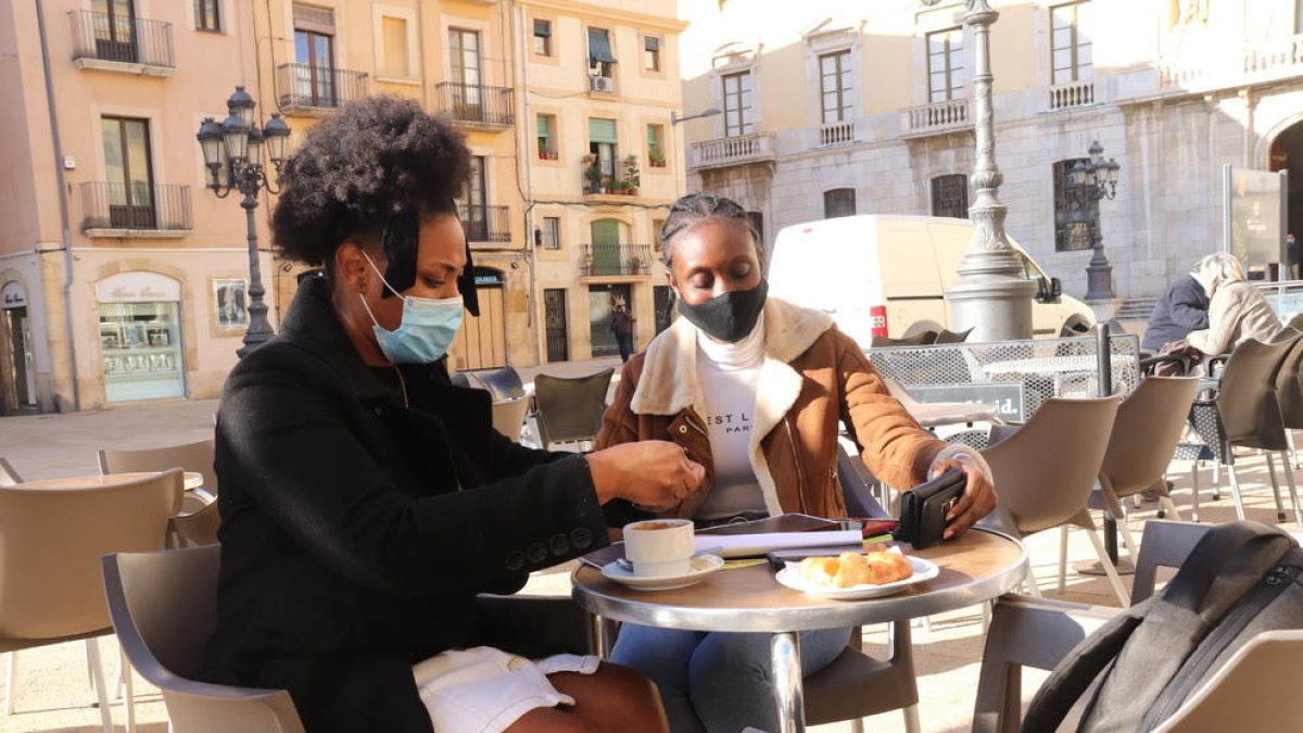 La reobertura de la restauració reanima els carrers del centre de Tarragona