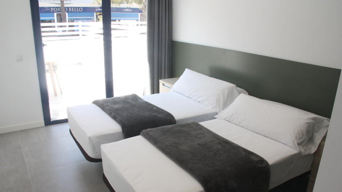 pernoctacions, apartaments turístics, Cambrils, Catalunya, turisme