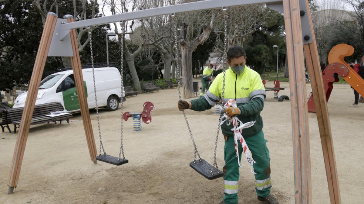 parc infantil, oci, nens, restriccions