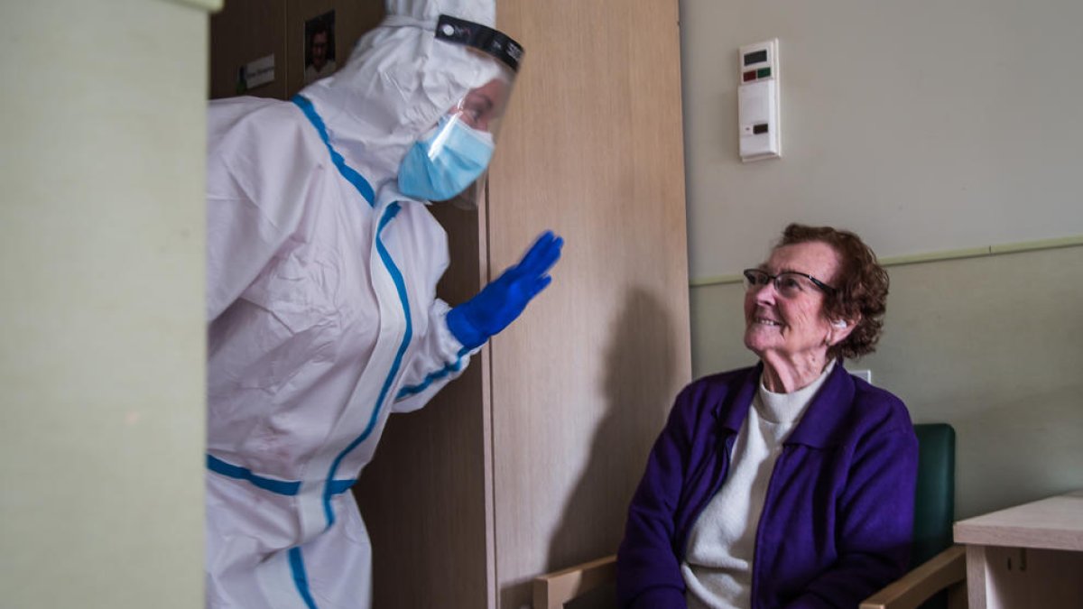 Vuit usuaris de L'Onada La Ràpita reben l'alta després de superar la covid