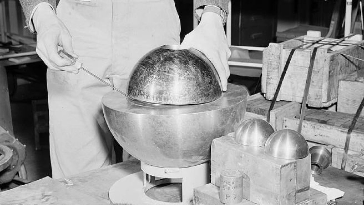 La escalofriante historia del 'núcleo del demonio' y los científicos que se convirtieron en sus víctimas