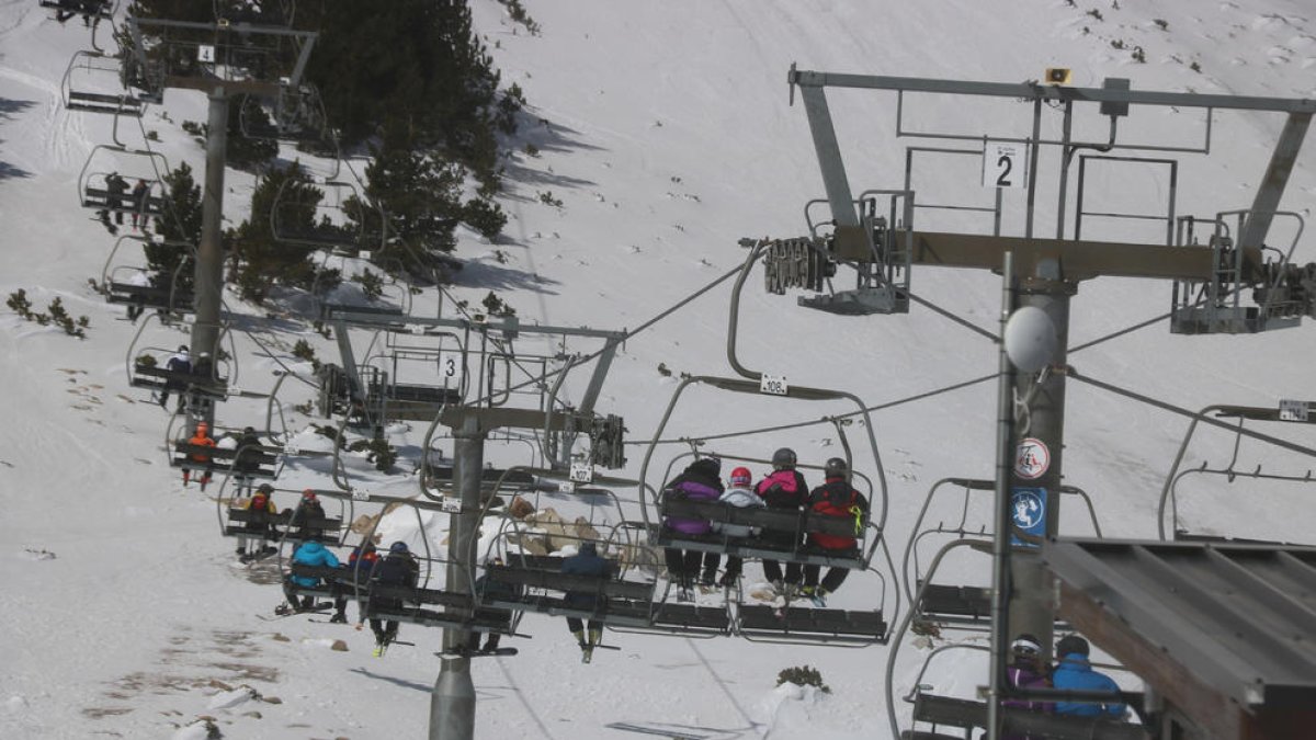 Vallter2000 avança la fi de la temporada d'esquí per les bones temperatures dels darrers dies
