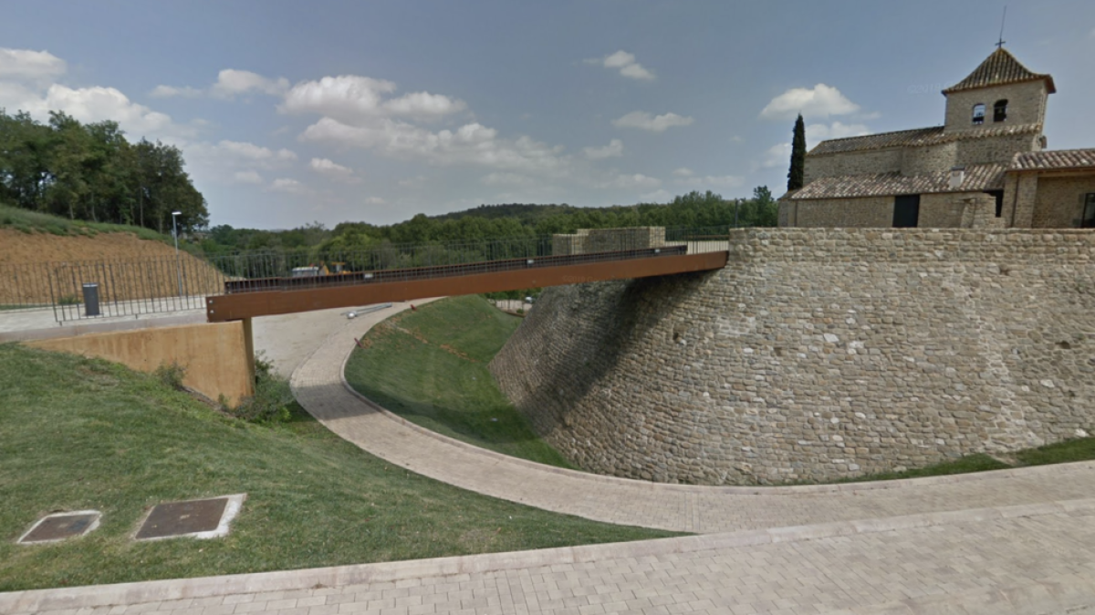 Detingut després de robar més de trenta tapes de claveguera pel Pla de l'Estany