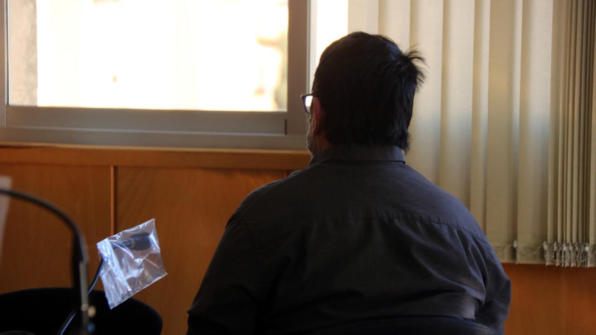 Juzgan a un educador de un centro de menores por abusar de una menor en Cunit a cambio de droga y dinero