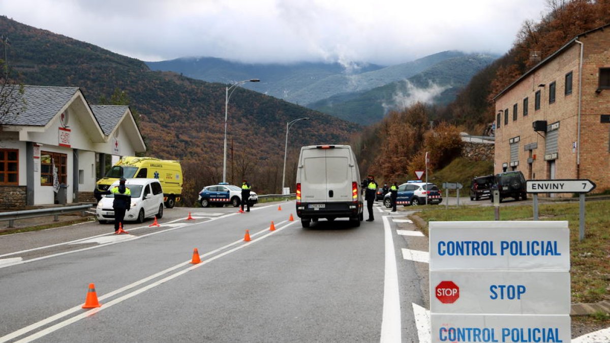 Catalunya afronta deu dies més de noves restriccions al comerç i a la mobilitat